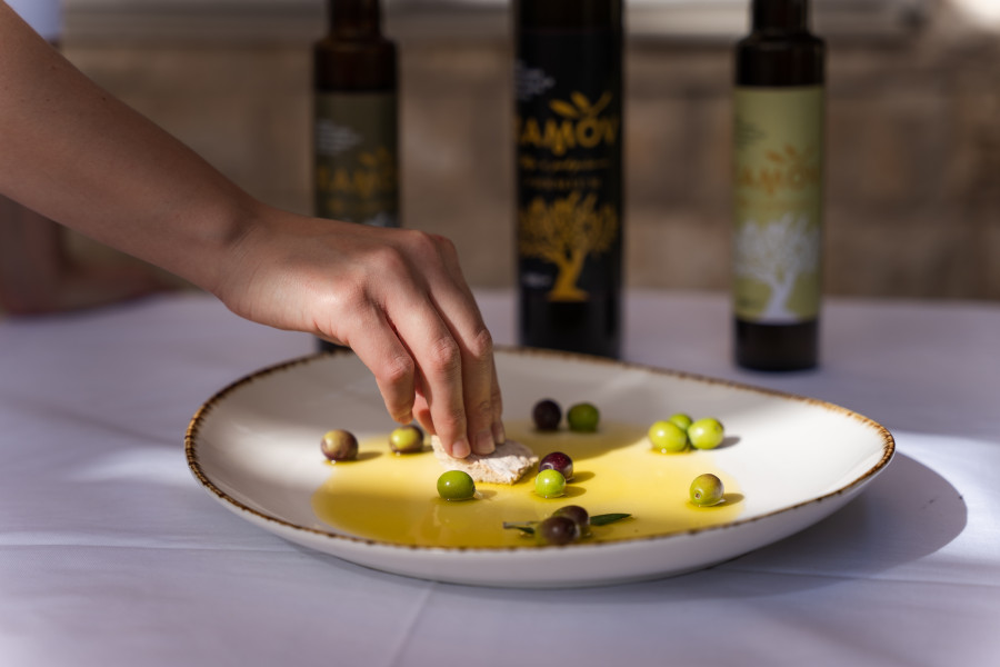 Maslinovo ulje i kolesterol: Najbolji način da prirodno zaštitite srce